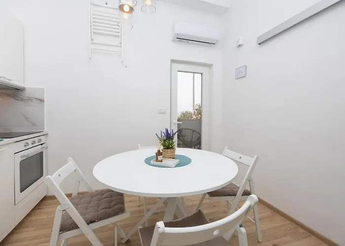 Апартаменты Matos Seaside Luxury Escape *