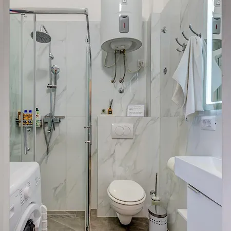 Matoš Seaside Luxury Escape Apartamento *